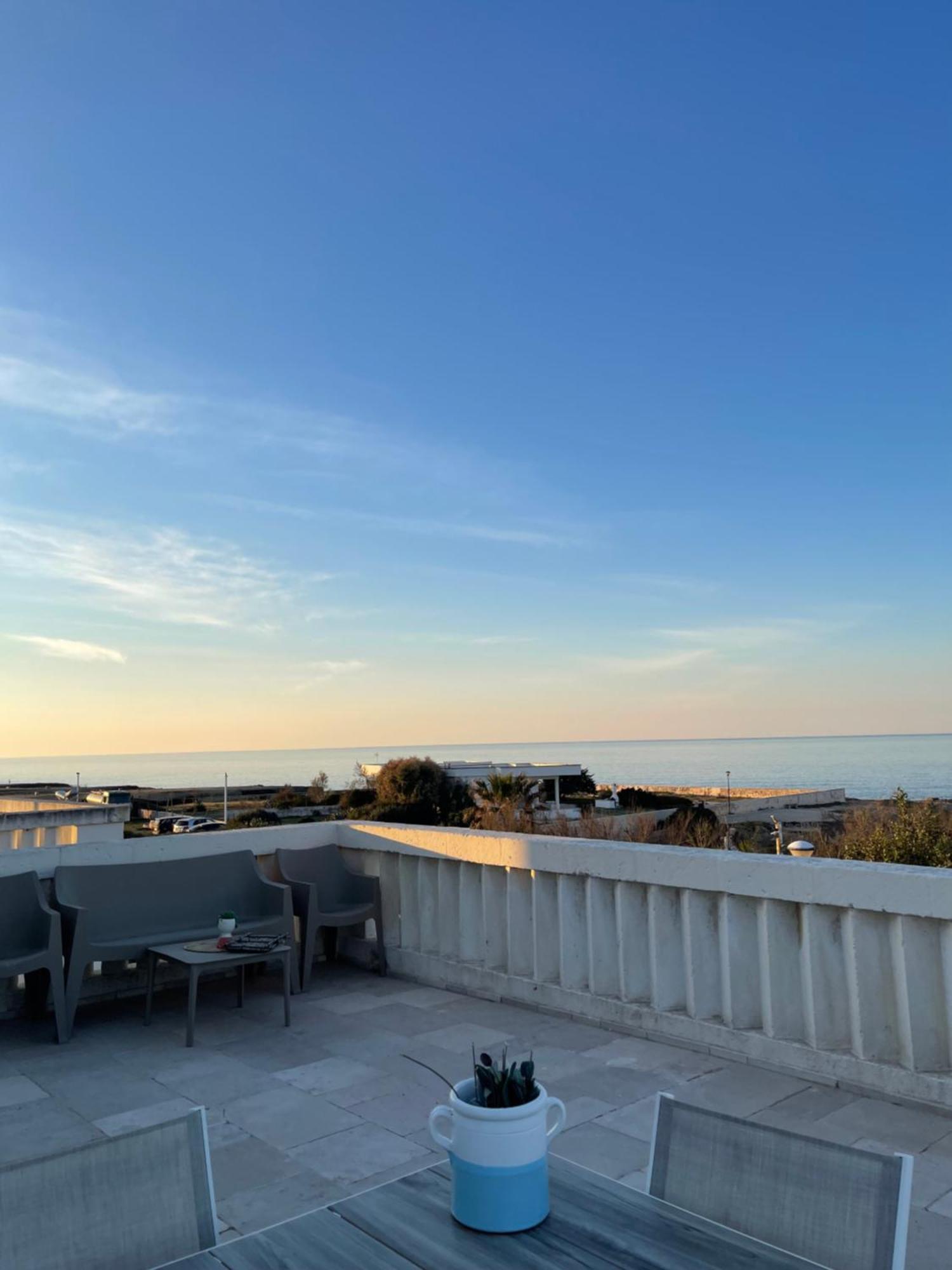 Casa D'Amare Apartment Costa Merlata Bagian luar foto